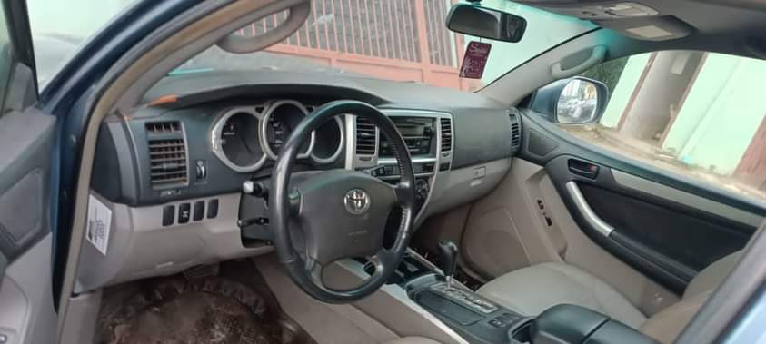 A picture of Toyota 4 runner 2005 model 4 5 million naira only