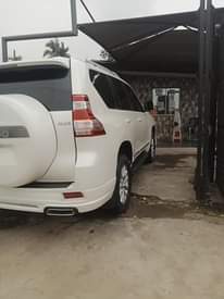 A picture of Clean Title Toyota Prado Land cruiser 2018 full option...