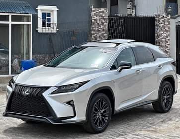 A picture of lexus rx350 Year 2018 Keyless 2keys Mileage 87 301miles 360