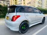 A picture of TOYOTA IST