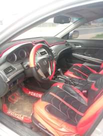 A picture of Silver Clean Honda Accord 09055718777
