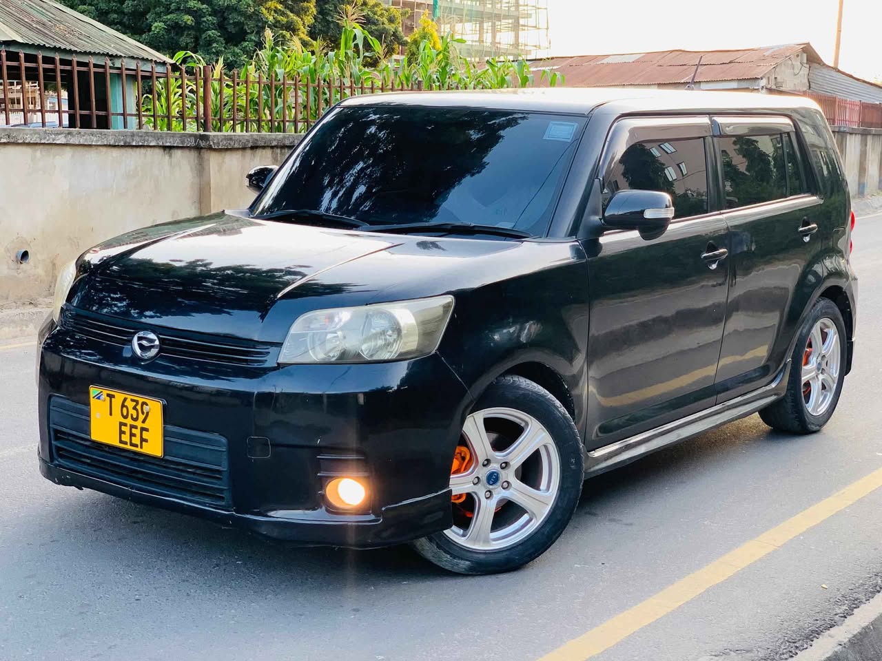 A picture of TOYOTA RUMION