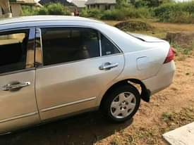 A picture of 2004 Honda Discussion continue