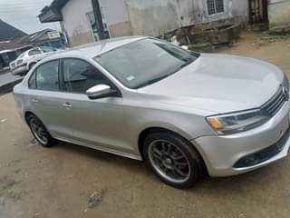 A picture of Volkswagen Jetta SE for sale