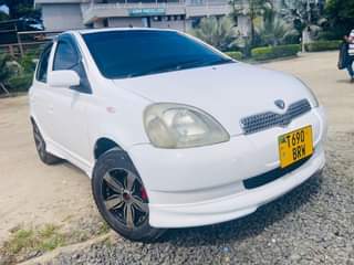 A picture of 2000 TOYOTA VITZ 0714058883 TOYOTA