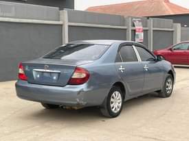 A picture of Camry 03