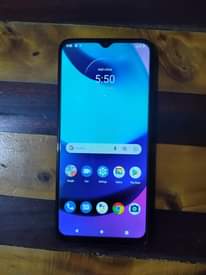 A picture of Motorola E20