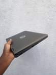 A picture of NAUZA laptop hp slim Touchscreen