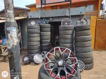 A picture of I sale brand New alloy wheels and tyres Kindly patronize
