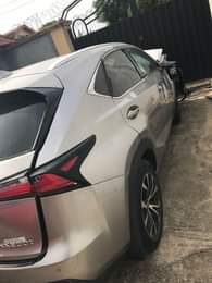 A picture of dealers deal lexus Nx200t 2016 accidental almost all the parts