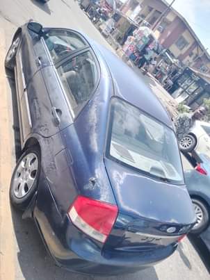 A picture of KIA cerato 2008