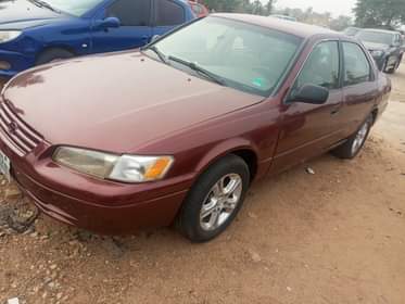 A picture of Toyota camry pencil light for sale Super Clean body and