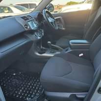 A picture of RAV4 2007 37M