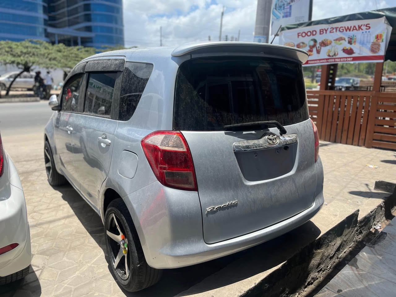 A picture of Ractis 1.5Cc