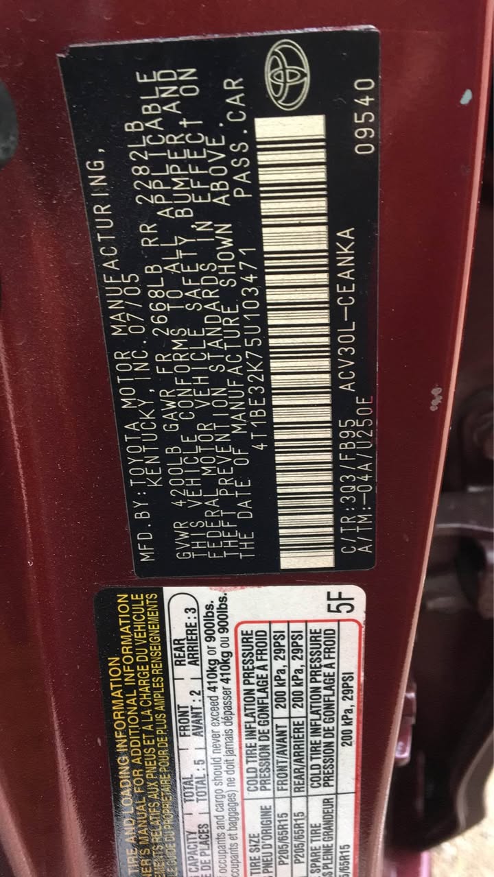 A picture of 2006 Toyota camry