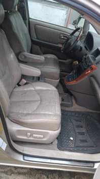 A picture of Hort DEALS SELL IT LEXUS RX300 2003model FIRST BODY FIRST