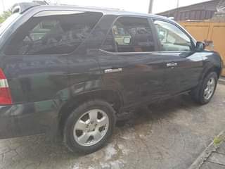 A picture of Acura MDX