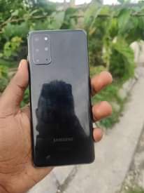 A picture of SAMSUNG GALAXY s20 PLUS 5G