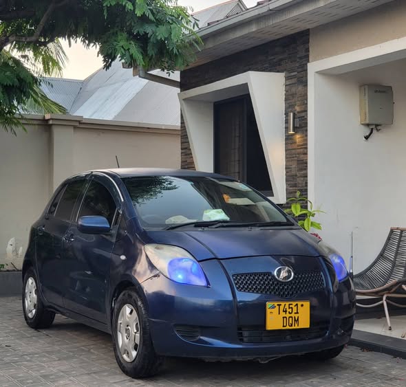 A picture of TOYOTA VITZ 7 8MIL 0655 422 289