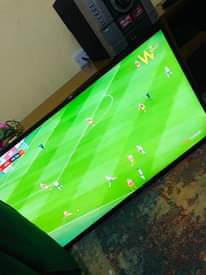 A picture of Tv flat screen nch 43 ya L G imenyooka mno