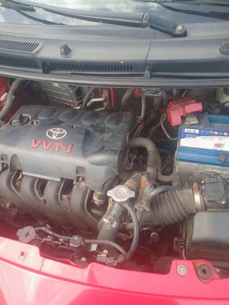 A picture of 2008 Toyota yrin 2008