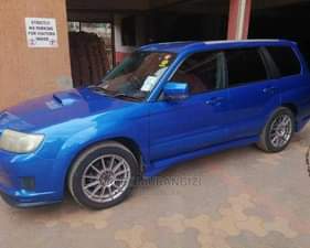 A picture of Subaru forester 2007 2000cc blue in colour runs great and