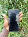 A picture of Samsung Galaxy S10 clean as new gb128 ram8 net4g