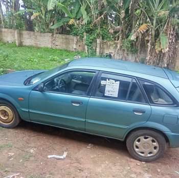 A picture of 2002 Mazda 2002