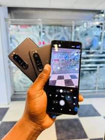 A picture of mobile phonea