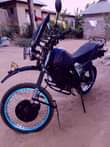 A picture of XL Cc 200 black