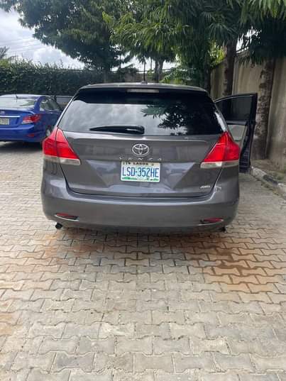 A picture of Toyota Venza 2010