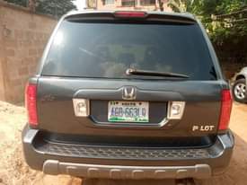 A picture of 2003 Honda Pilot 4 by 4