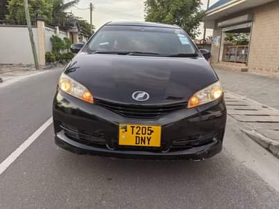 A picture of TOYOTA WISH ON SALE 0628 190 101