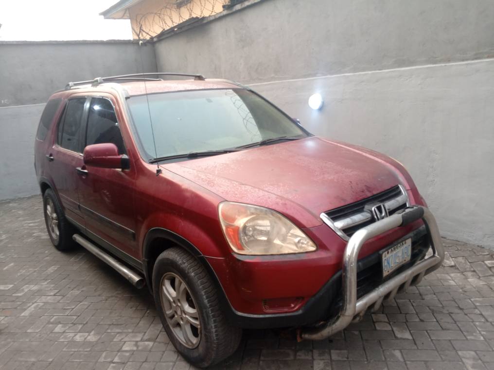 A picture of First Body Honda Crv 2004 model for sale in PortHarcourt