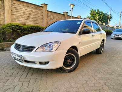 mitsubishi lancer