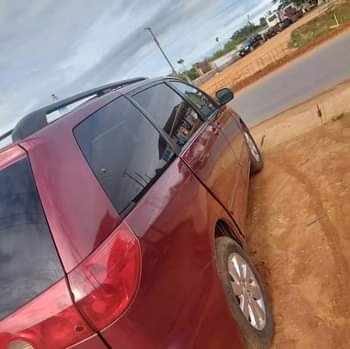 A picture of Toyota sienna 2007 registered 0906610730 