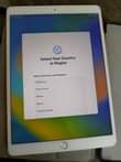 A picture of Ipad air 3rd icloud locked 0709607517