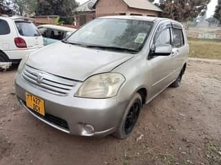 A picture of Toyota raum new