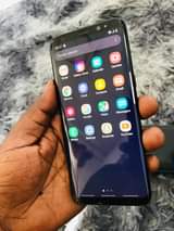 A picture of Samsung s8 plain gb64 ram4 kreck kidogo nataka Pesa Ndogo