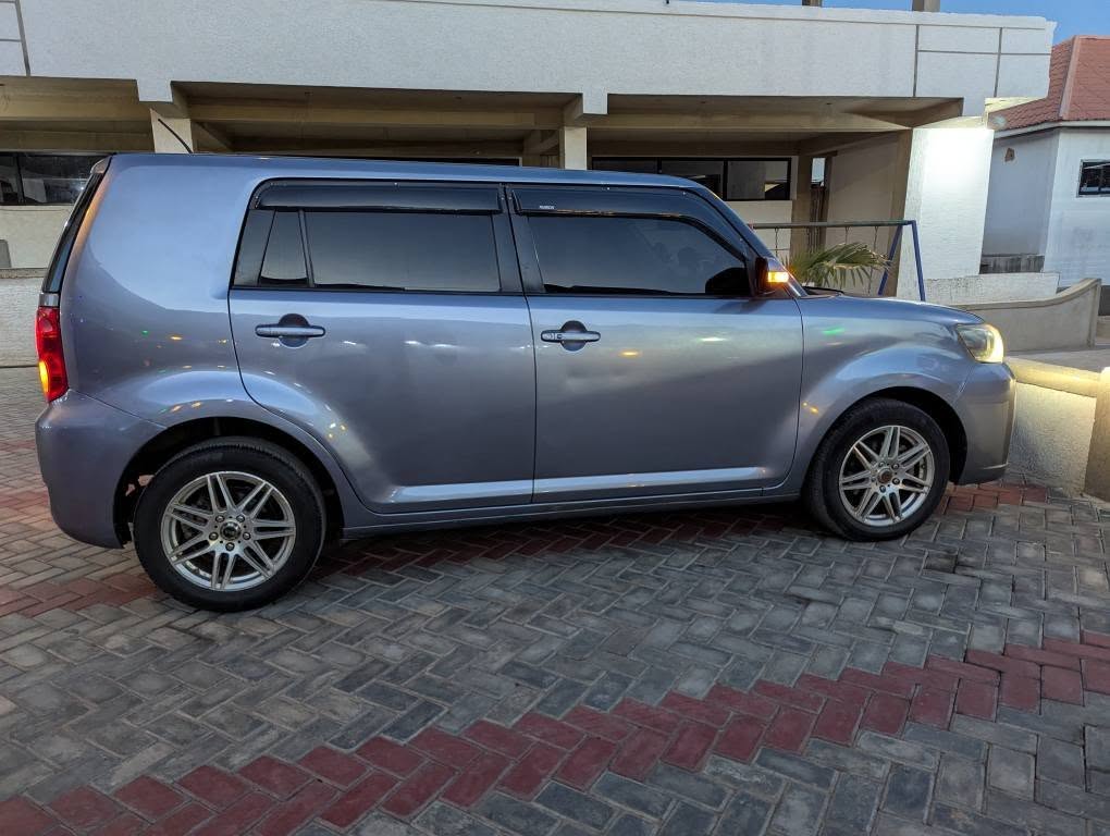 A picture of TOYOTA RUMION