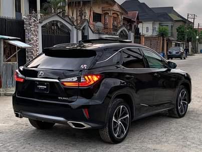 A picture of Rx350 2018