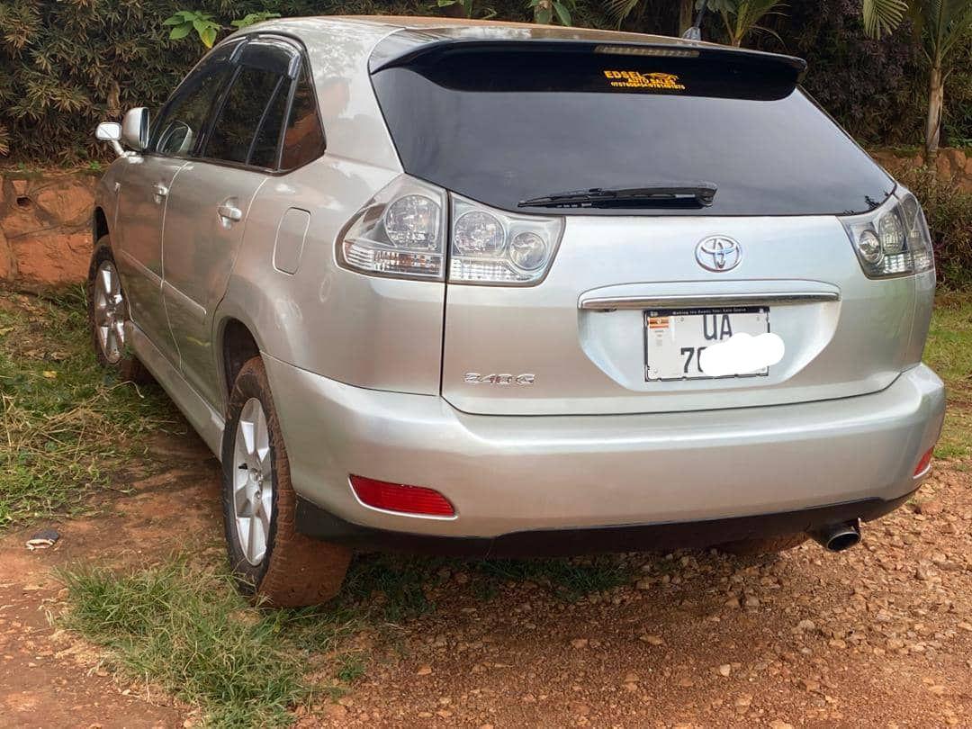 A picture of TOYOTA HARRIOR