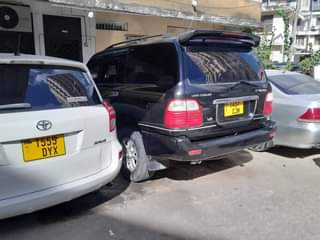 A picture of Toyota Land cruiser V8