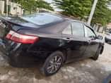 A picture of Camry 08