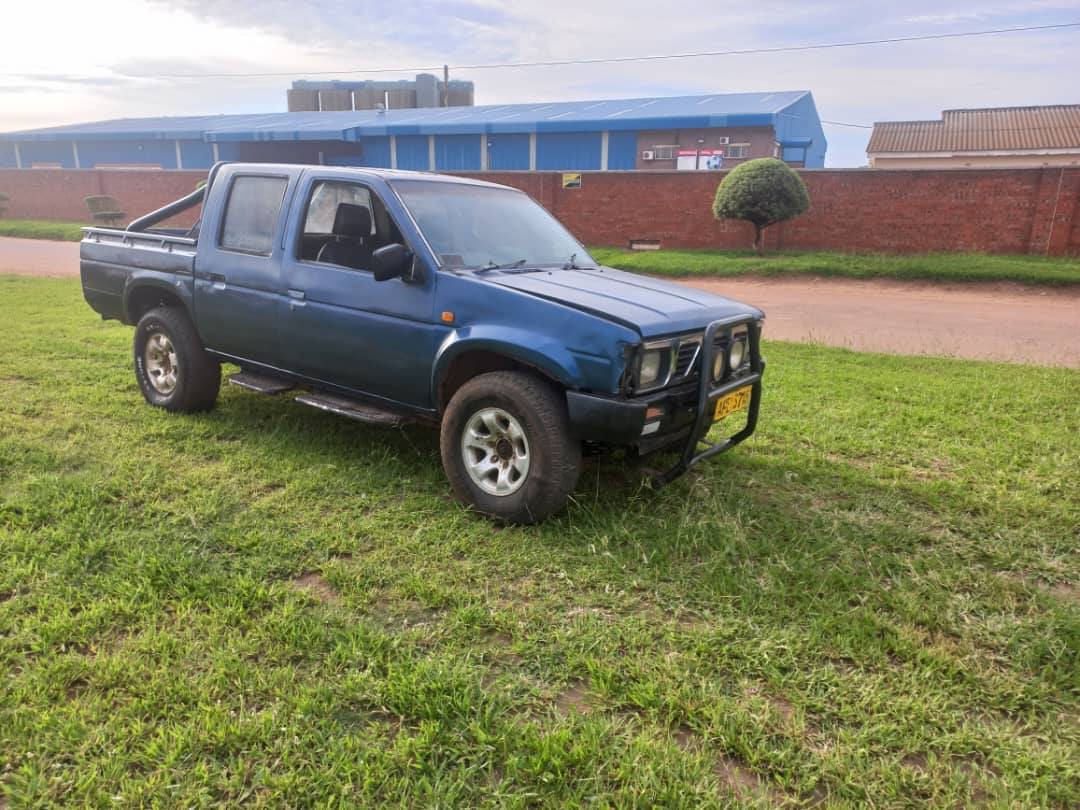 used nissan hardbody