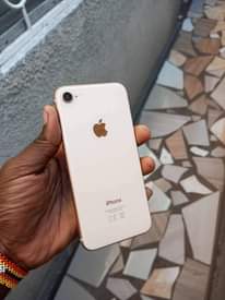 A picture of IPHONE 8 GB 64 kila kitu clean 250000 tsh