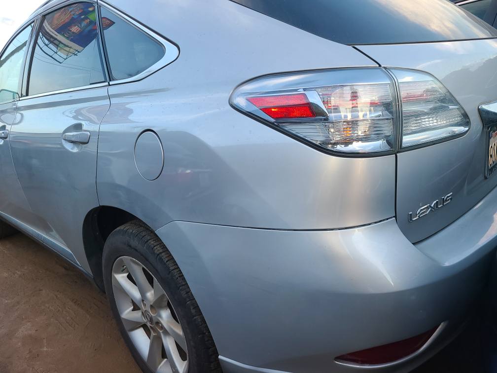 A picture of LEXUS RX350 2011 08037652883