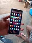 A picture of Samsung galaxy note8 64gb 6gbram cracked and as seen but