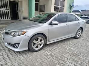A picture of Toyota Camry 2013 Sound Engine Smooth gear transmission AC chilling