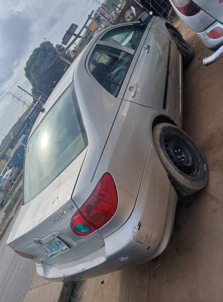 A picture of Registered 2003 Toyota Corolla LE